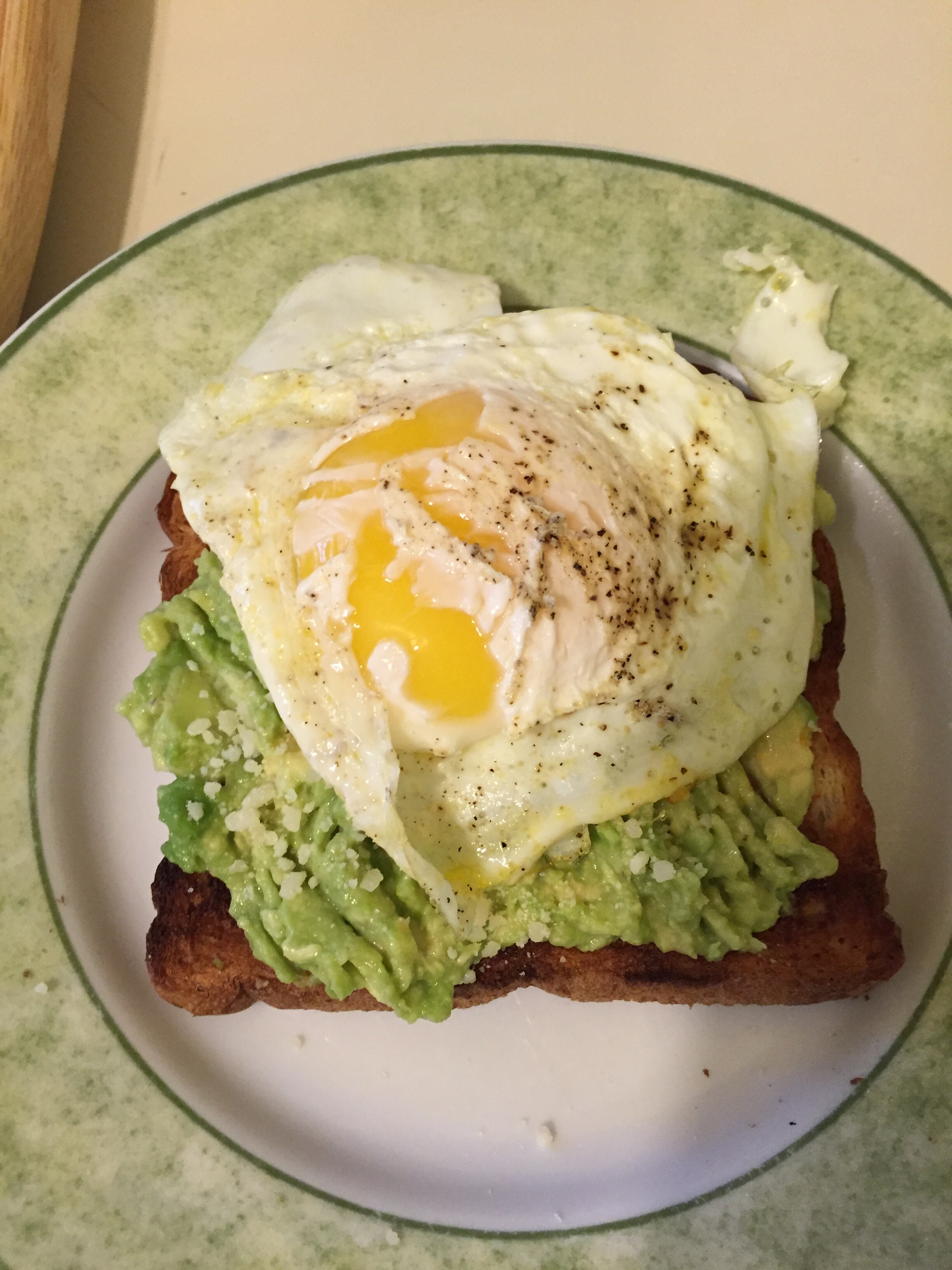 Low Fodmap Avocado cheese Toast